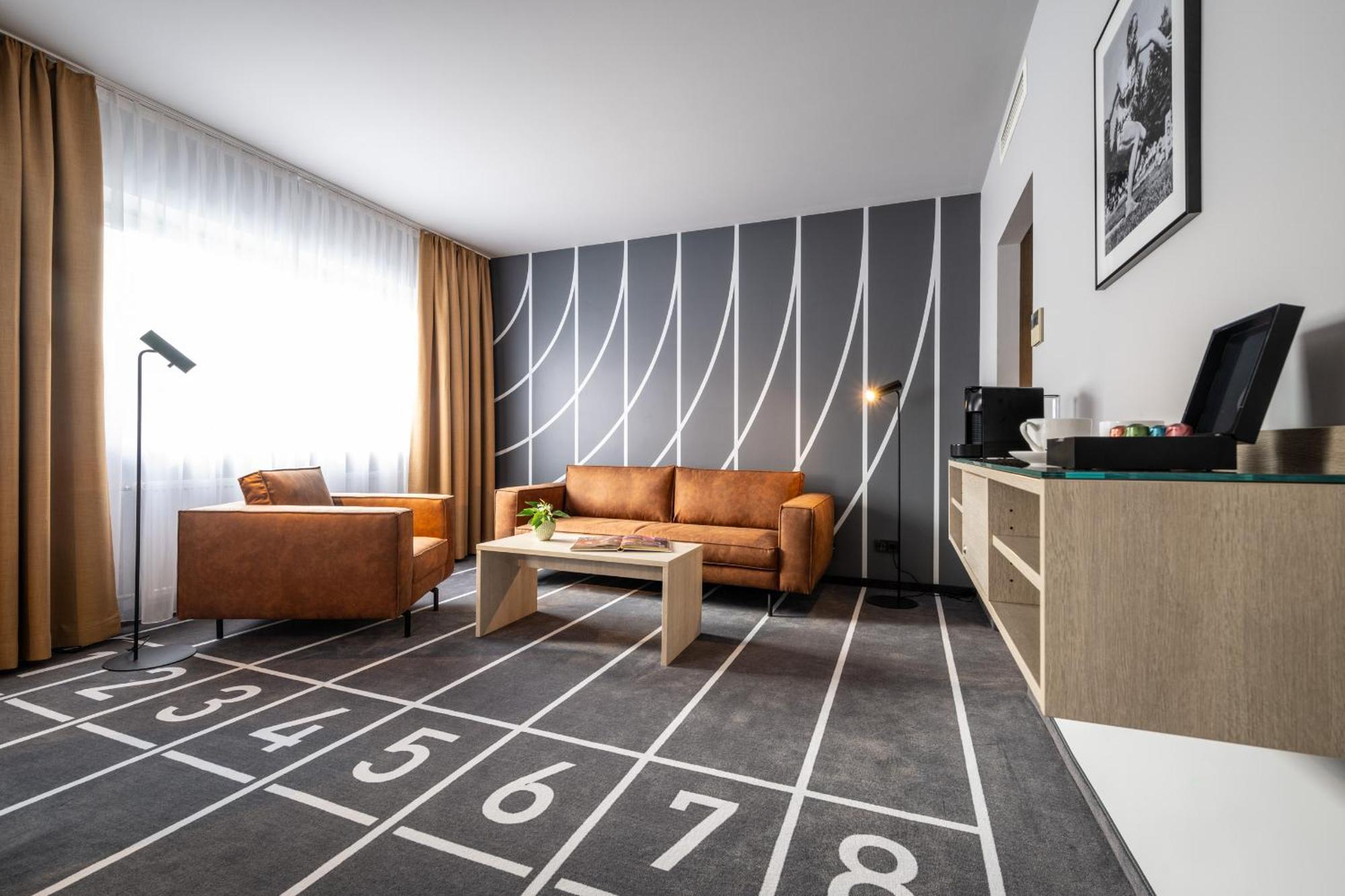 Hotel Herzogspark Herzogenaurach Esterno foto