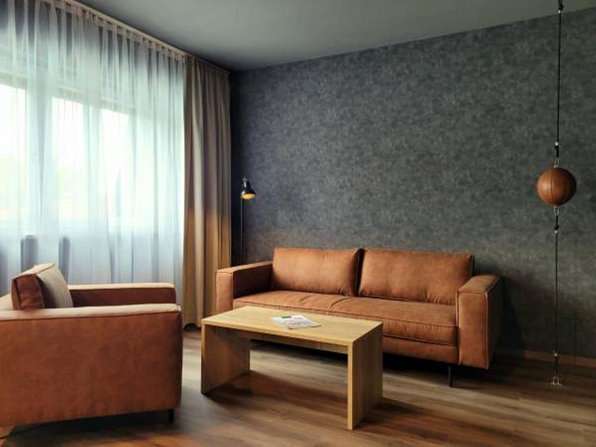 Hotel Herzogspark Herzogenaurach Esterno foto