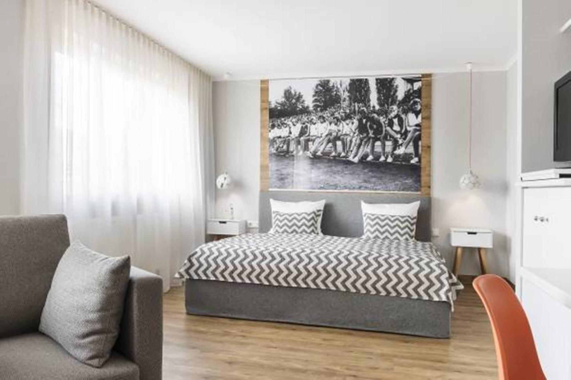 Hotel Herzogspark Herzogenaurach Esterno foto
